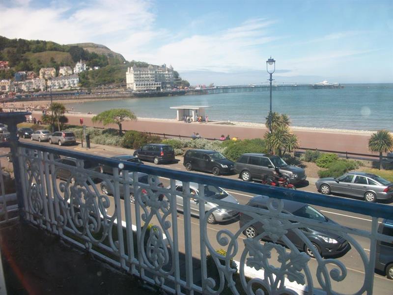 Whitehouse Hotel Llandudno Exterior photo